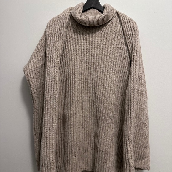 Banana Republic x Peter Do detachable sweater - Picture 1 of 6